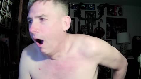 dix_handley_50 online show from 02/03/25, 03:09