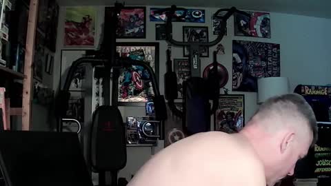 dix_handley_50 online show from 03/08/25, 03:24