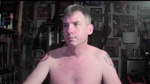 Snapshot of dix_handley_50 chatting on 03/25/26, 12:11 dix_handley_50 online show from 03/25/26, 12:11