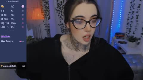 Snapshot of dixipixi_ chatting on 05/29/26, 06:11 dixipixi_ online show from 05/29/26, 06:11