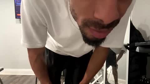 dixkzilla online show from 10/24/25, 08:27