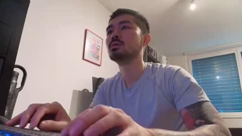 D online show from 10/03/25, 09:17