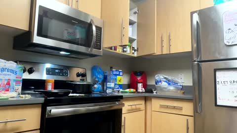 dizzinsweatyy online show from 02/28/25, 04:21