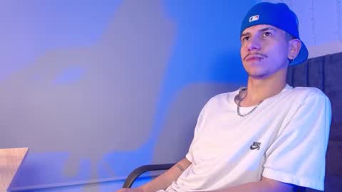 Snapshot of dj__bigd chatting on 10/22/25, 02:23 big d B online show from 10/22/25, 02:23