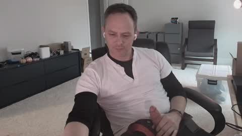 dj_diesel_rat online show from 02/13/25, 06:16