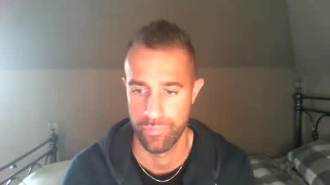 Snapshot of djay15013 chatting on 02/19/25, 10:23 djay15013 online show from 02/19/25, 10:23