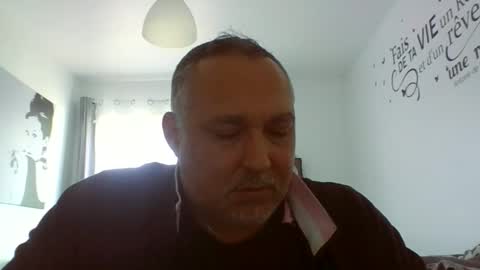 djeauzy77 online show from 04/21/26, 08:09