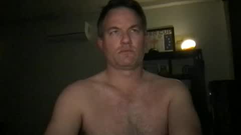 TriflinYoBitch online show from 05/06/26, 05:46
