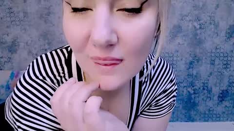 djullia online show from 02/23/25, 12:27