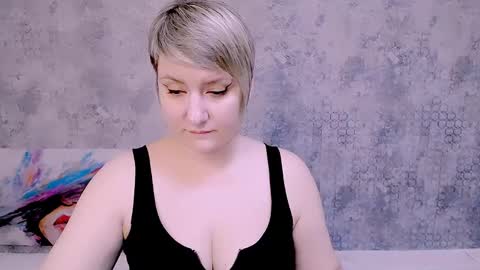 djullia online show from 03/10/25, 12:15