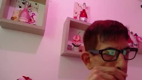 David Lucky 13  online show from 11/24/25, 12:10