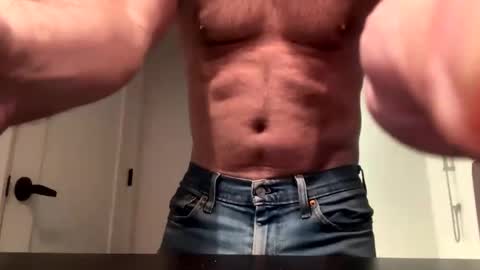Snapshot of dm9313 chatting on 09/14/25, 01:43 dm9313 online show from 09/14/25, 01:43
