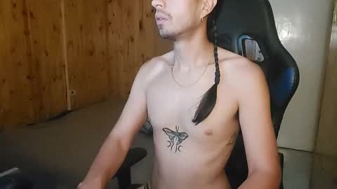 Snapshot of dmez chatting on 12/17/24, 11:05 dmez online show from 12/17/24, 11:05