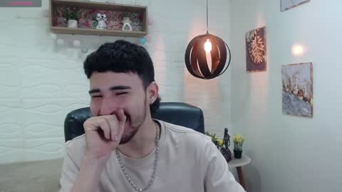 Snapshot of dmitrisanders1 chatting on 01/06/25, 08:39 Maybe in pvt online show from 01/06/25, 08:39