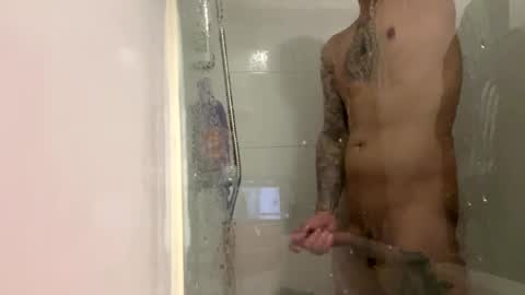 Azier online show from 01/26/25, 03:36