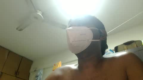 Snapshot of dnana_akv chatting on 06/08/26, 06:41 Dark brown with pink head online show from 06/08/26, 06:41