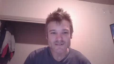 Snapshot of dngl264699 chatting on 01/19/26, 07:56 ImperviousAnchored online show from 01/19/26, 07:56