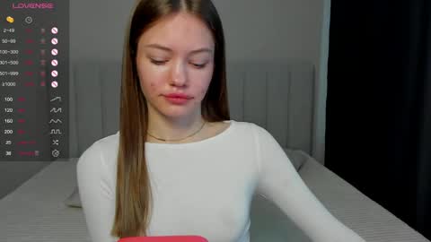 Snapshot of do_dick chatting on 05/10/26, 05:01 Polly and Kiriko online show from 05/10/26, 05:01