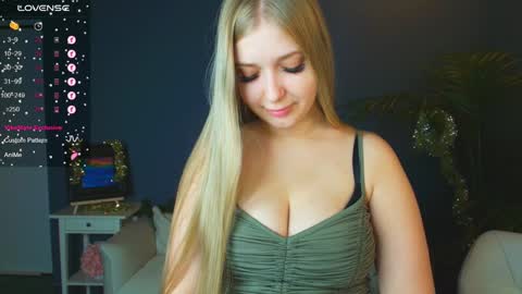 Alice online show from 12/19/24, 02:56