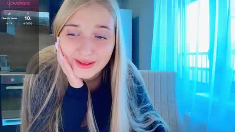 Alice online show from 10/12/25, 07:18