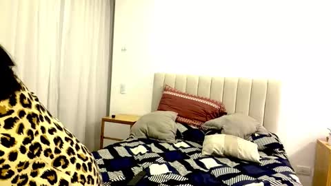 Snapshot of doble_dosis chatting on 02/19/26, 11:45 doble_dosis online show from 02/19/26, 11:45