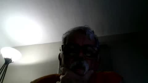 Snapshot of dodge2000guy chatting on 06/18/26, 09:36 playful online show from 06/18/26, 09:36