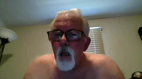 Snapshot of dodge2000guy chatting on 06/19/26, 08:12 playful online show from 06/19/26, 08:12