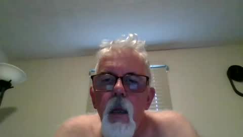 Snapshot of dodge2000guy chatting on 07/17/26, 08:03 playful online show from 07/17/26, 08:03