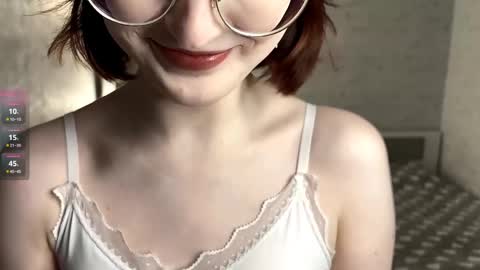 Snapshot of dodiebabikian chatting on 06/10/26, 05:12 Annie PVT IS OPEN online show from 06/10/26, 05:12