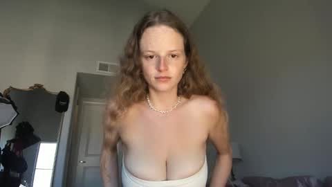 doeeyedpeach online show from 03/23/26, 11:31