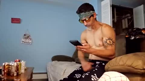 dogbone999081 online show from 10/11/25, 10:14