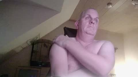 doggy2629 online show from 12/01/25, 04:12