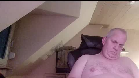 doggy2629 online show from 02/02/26, 05:11