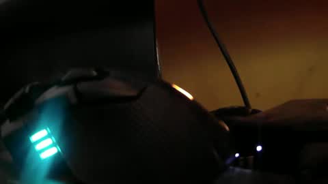 Lucas online show from 09/27/25, 11:04