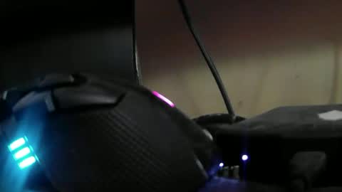 Lucas online show from 09/28/25, 10:42