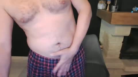 Alex online show from 11/17/25, 07:03