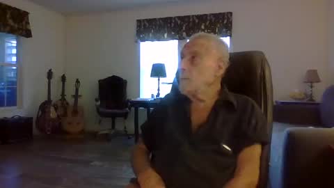 dogluc7 online show from 12/03/24, 08:50