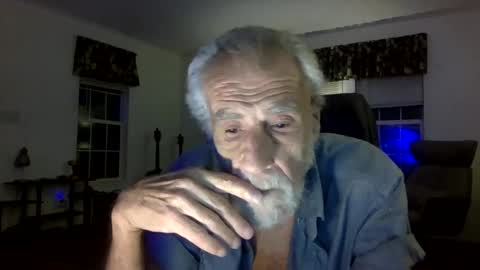 dogluc7 online show from 01/29/25, 04:26