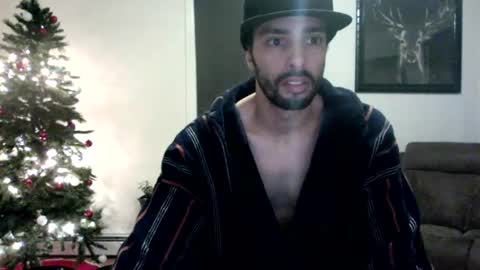 Snapshot of doingmek9 chatting on 12/22/24, 10:38 doingmek9 online show from 12/22/24, 10:38