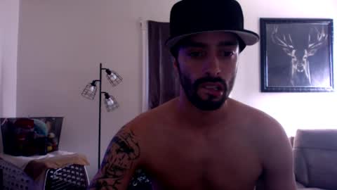 Snapshot of doingmek9 chatting on 02/26/25, 04:35 doingmek9 online show from 02/26/25, 04:35