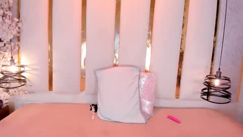    online show from 12/19/25, 02:35