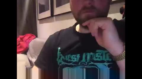 Snapshot of dolce555 chatting on 01/04/25, 02:03 dolce555 online show from 01/04/25, 02:03