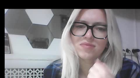 dolce_tempt online show from 02/23/26, 08:12