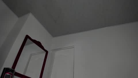 Ludika Santiago online show from 12/02/24, 10:56