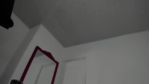 Ludika Santiago online show from 12/04/24, 10:51