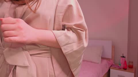 Ann online show from 04/17/26, 06:27