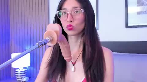 Bella  online show from 07/10/26, 08:00