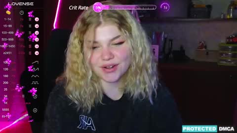 Snapshot of doll_chloe_ chatting on 12/05/24, 03:50 Chloe online show from 12/05/24, 03:50