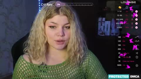 Snapshot of doll_chloe_ chatting on 12/12/24, 06:47 Chloe online show from 12/12/24, 06:47