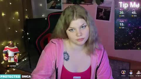 Snapshot of doll_chloe_ chatting on 01/07/25, 07:49 Chloe online show from 01/07/25, 07:49